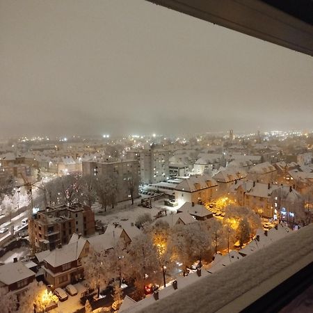 Superbe Appartement Colmar Avec Vue Et Jacuzzi Buitenkant foto