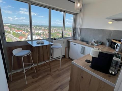 Superbe Appartement Colmar Avec Vue Et Jacuzzi Buitenkant foto
